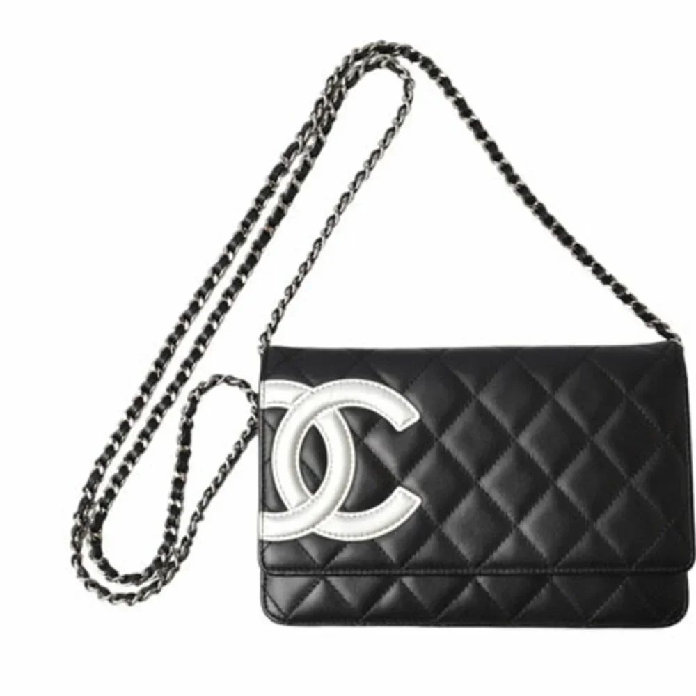 CHANEL Black Wallet